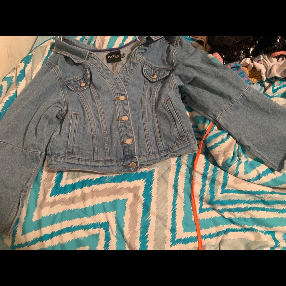 Off the shoulder denim jacket